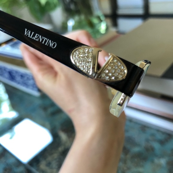 Valentino prescription eyeglasses - Picture 6 of 6